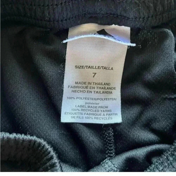 Adidas Black Gray Short Sleeve Soccer Tshirts and Pants Boys Bundle SZ 7 #1206 - Picture 8 of 9